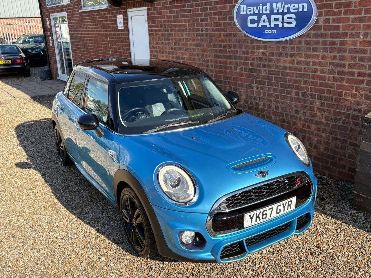 2017 MINI HATCH 2017 MINI HATCH