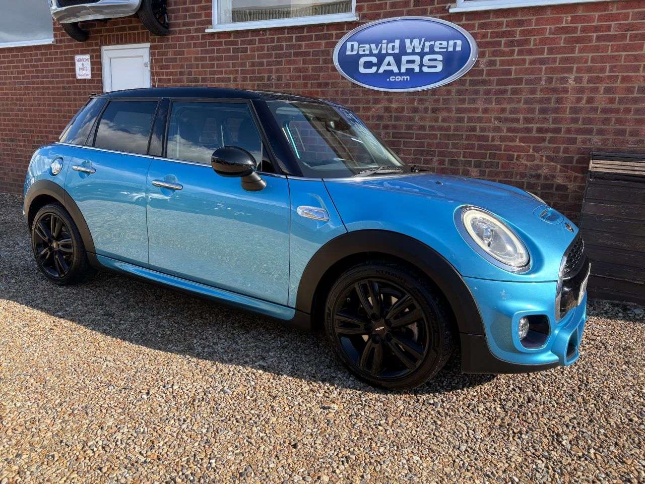 2017 MINI HATCH 2017 MINI HATCH