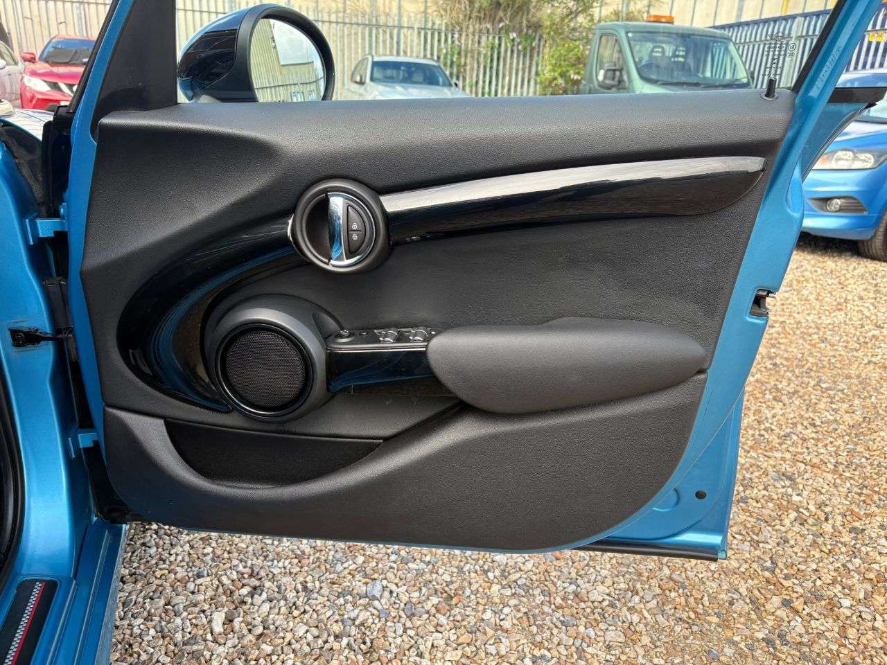 2017 MINI HATCH 2017 MINI HATCH