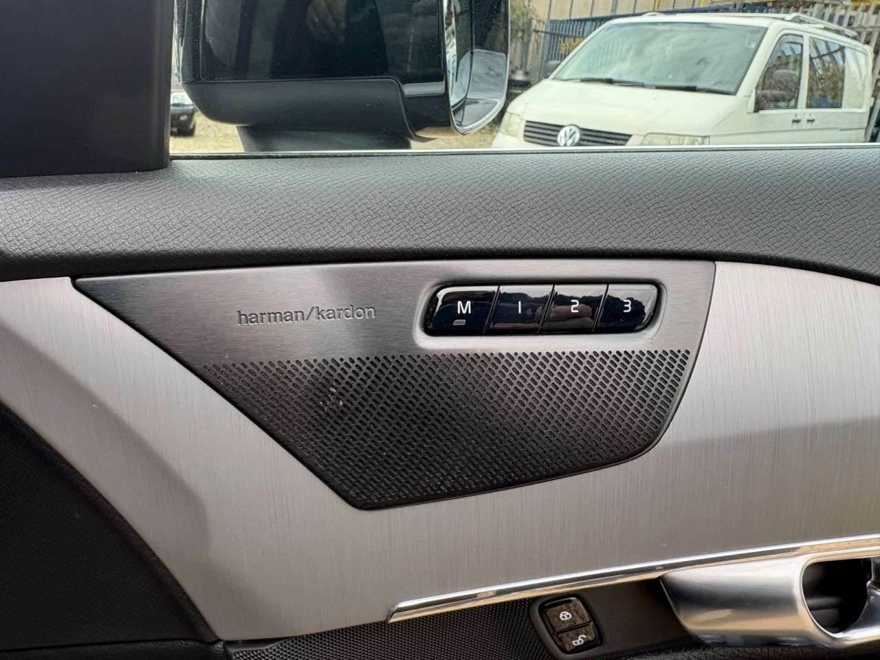 2020 VOLVO XC90 2020 VOLVO XC90