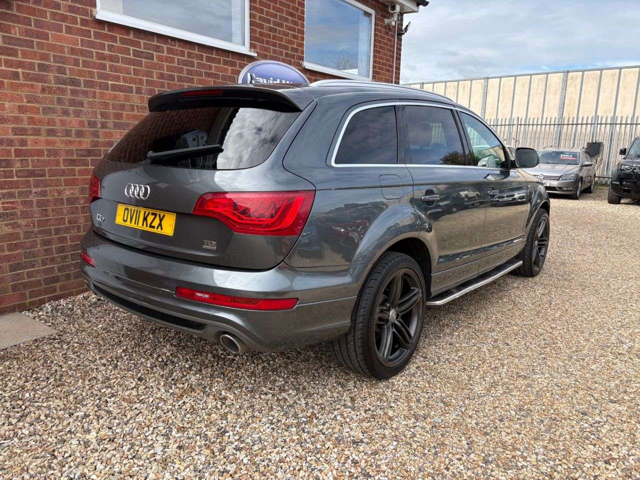 2011 AUDI Q7 2011 AUDI Q7