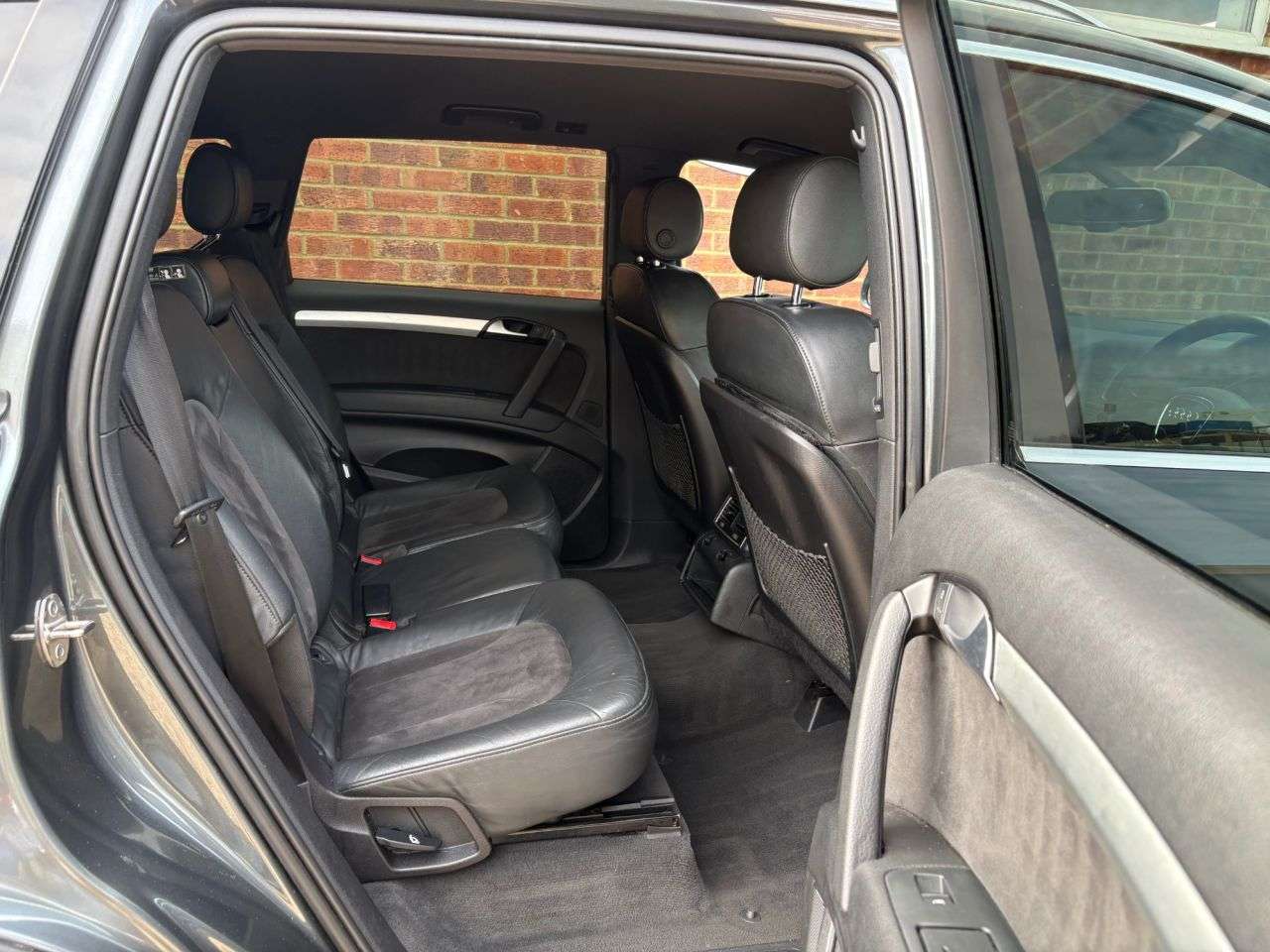 2011 AUDI Q7 2011 AUDI Q7