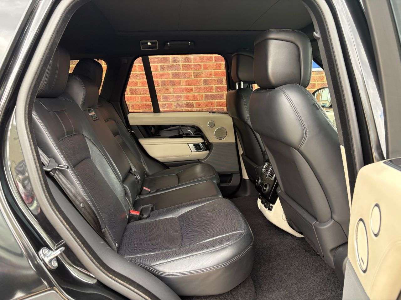 2018 LAND ROVER RANGE ROVER 2018 LAND ROVER RANGE ROVER