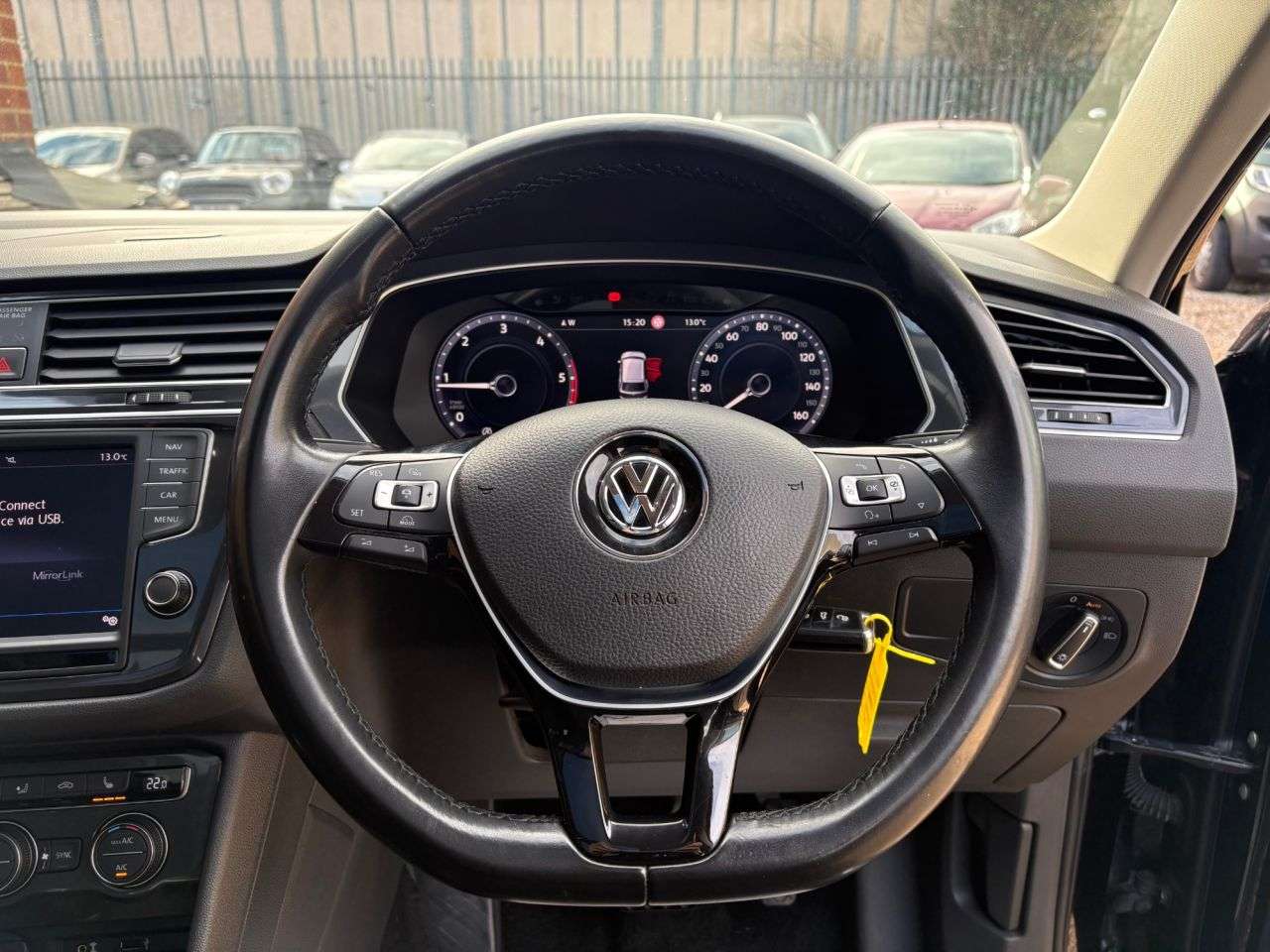 2017 VOLKSWAGEN TIGUAN 2017 VOLKSWAGEN TIGUAN