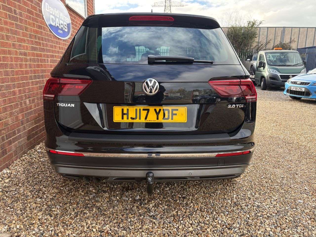 2017 VOLKSWAGEN TIGUAN 2017 VOLKSWAGEN TIGUAN