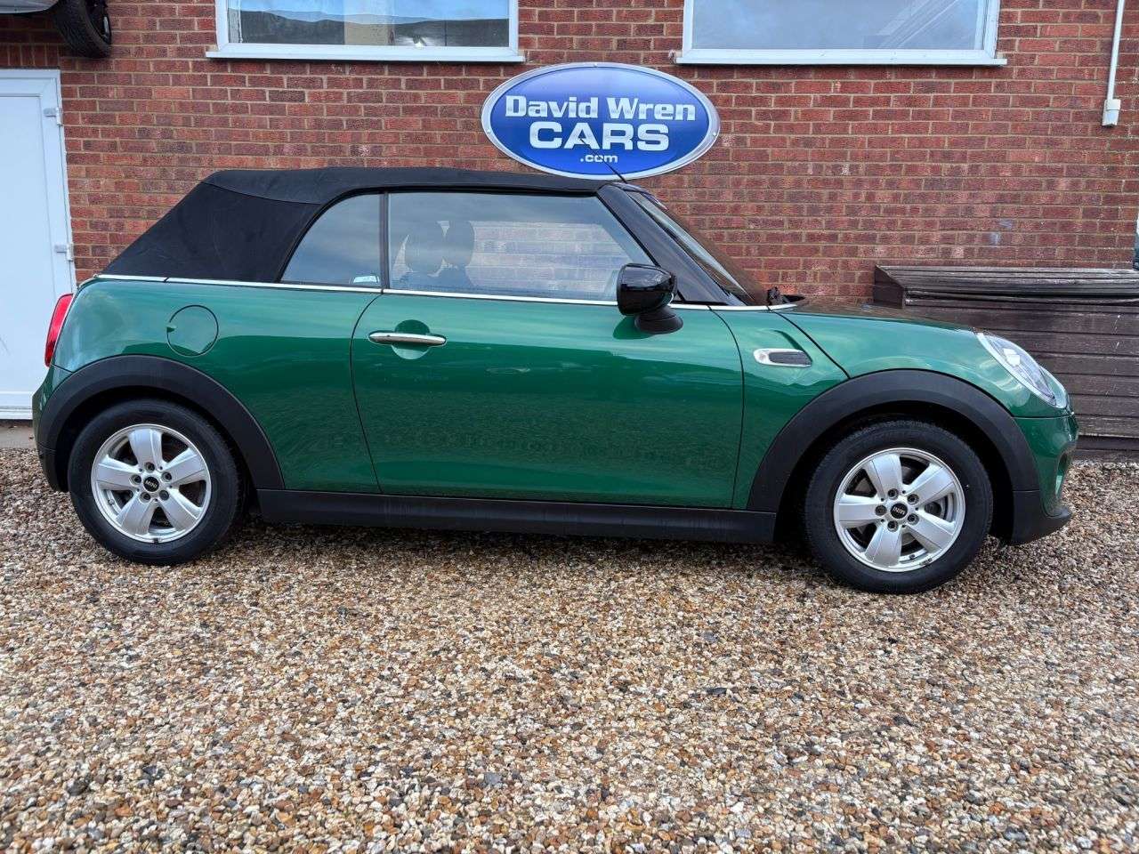 2020 MINI CONVERTIBLE 2020 MINI CONVERTIBLE