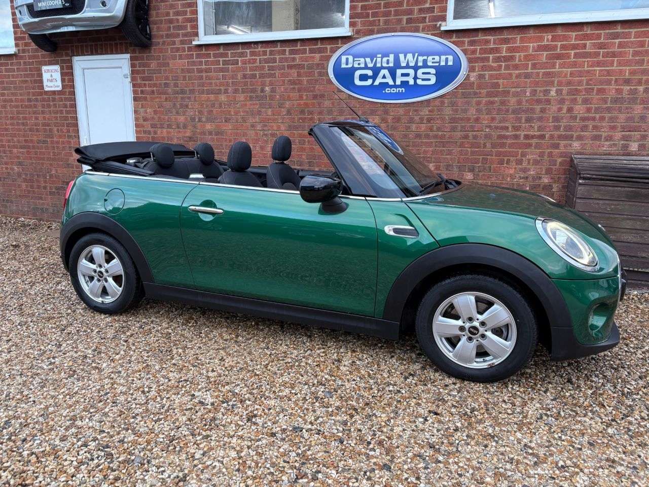 2020 MINI CONVERTIBLE 2020 MINI CONVERTIBLE