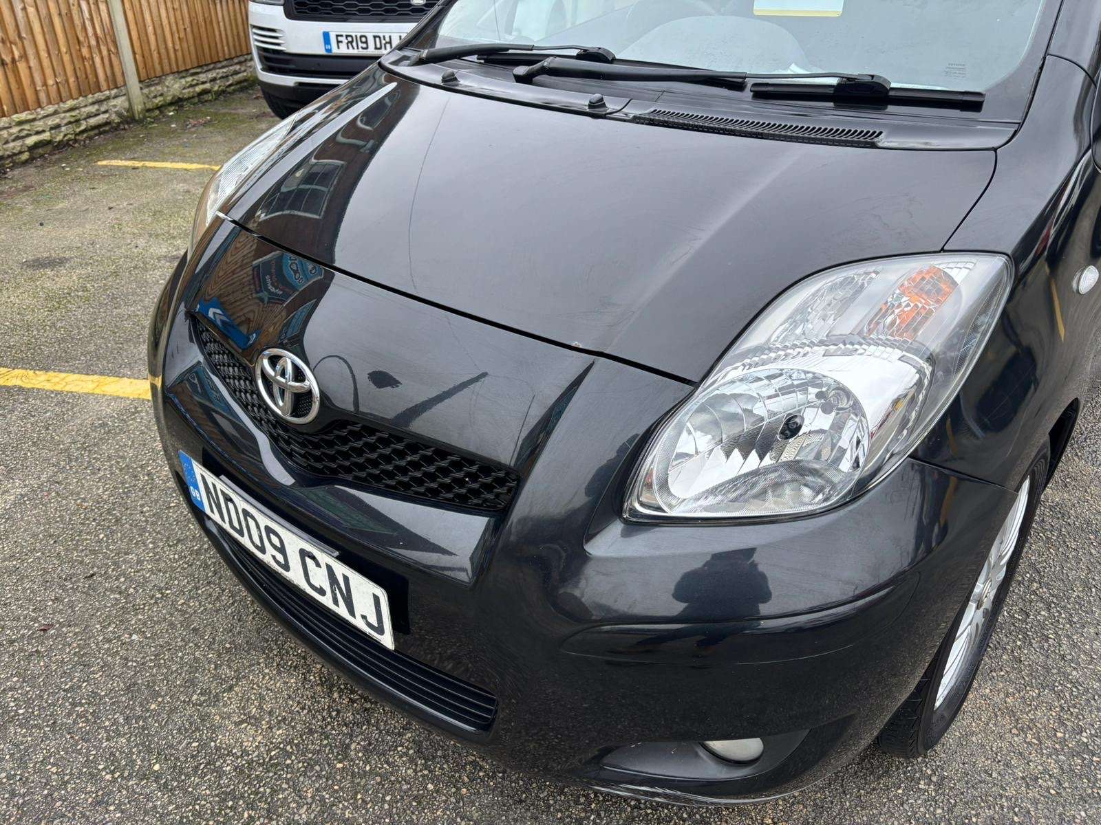 2009 TOYOTA YARIS 2009 TOYOTA YARIS