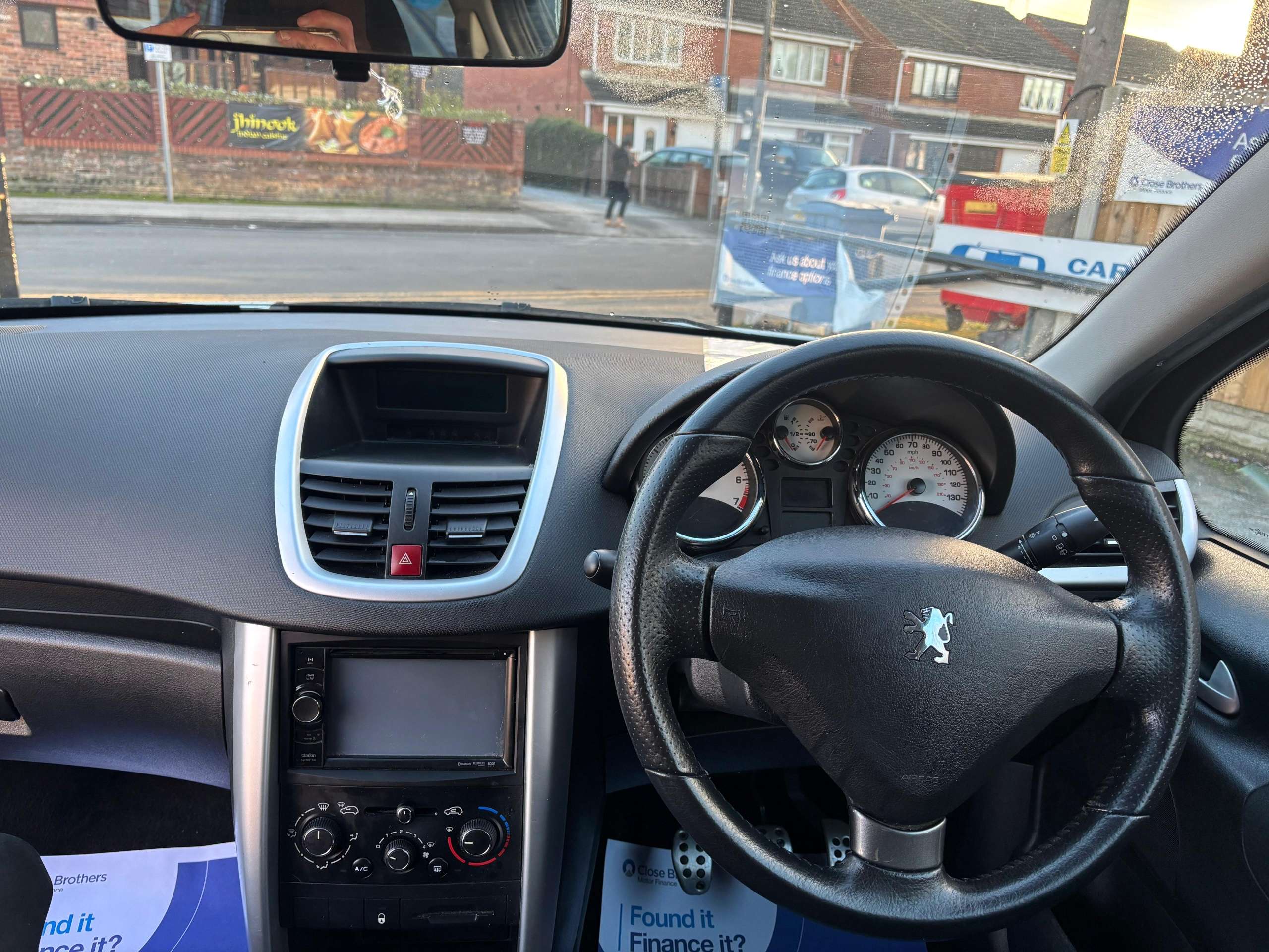 2011 PEUGEOT 207 2011 PEUGEOT 207