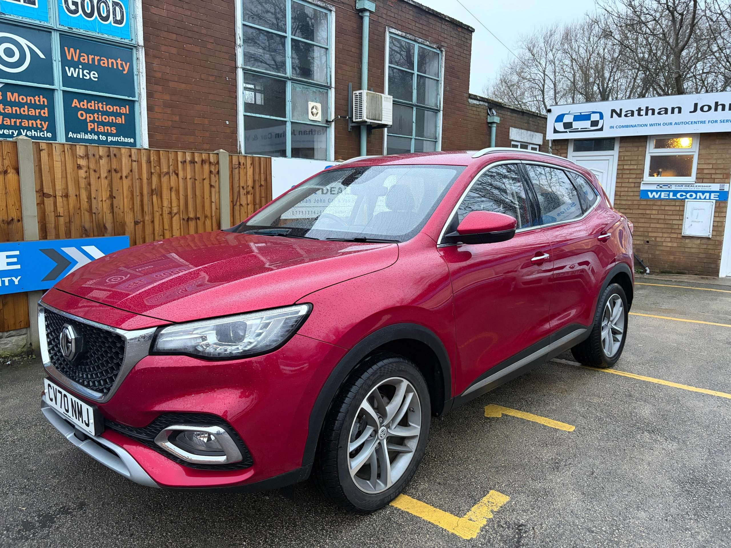 2020 MG HS 2020 MG HS