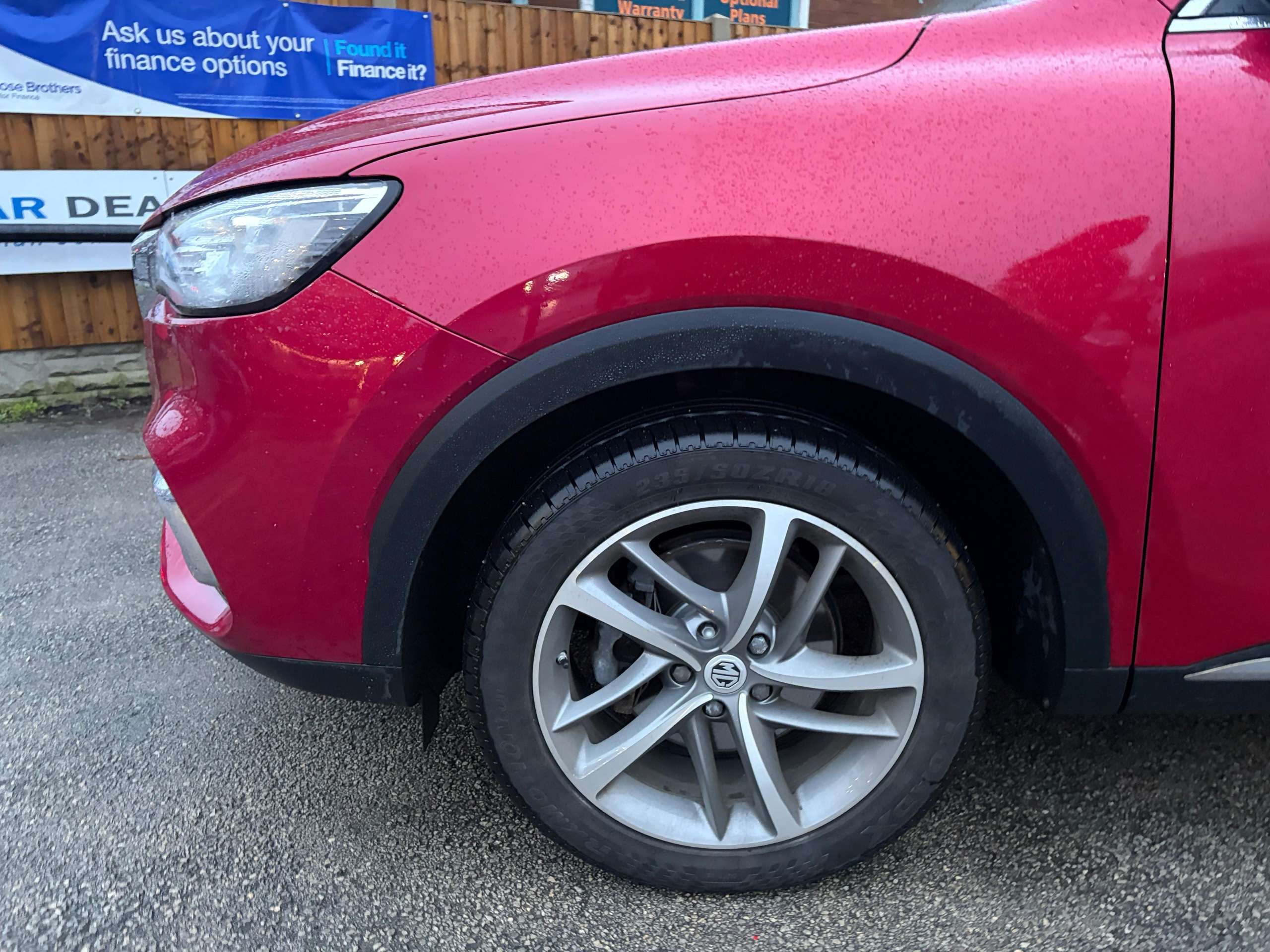 2020 MG HS 2020 MG HS