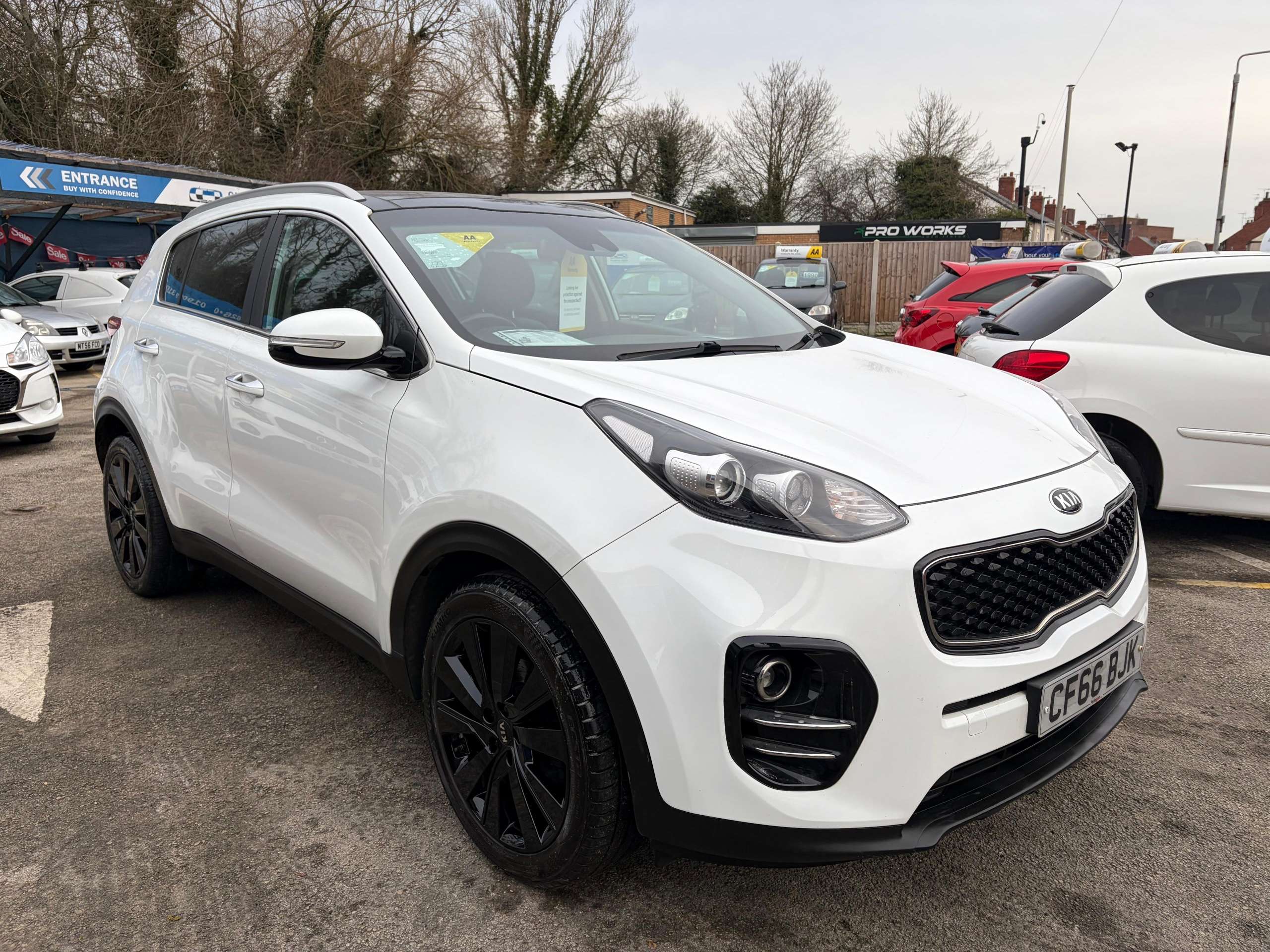 A 2017 KIA SPORTAGE 1.7 CRDi 3 SUV 5dr Diesel Manual Euro 6 (s/s) (114 bhp) A 2017 KIA SPORTAGE 1.7 CRDi 3 SUV 5dr Diesel Manual Euro 6 (s/s) (114 bhp)