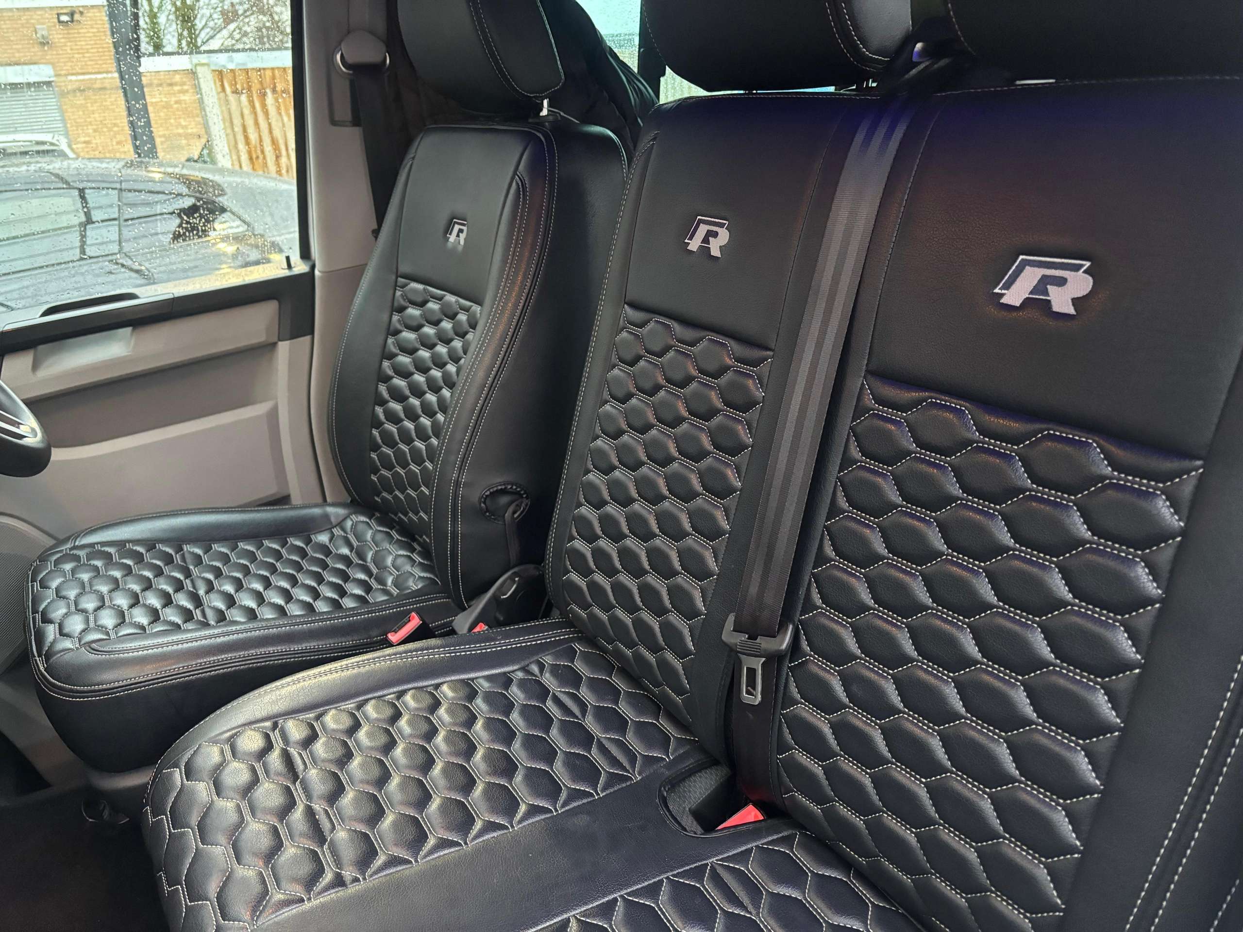 null VOLKSWAGEN TRANSPORTER null VOLKSWAGEN TRANSPORTER