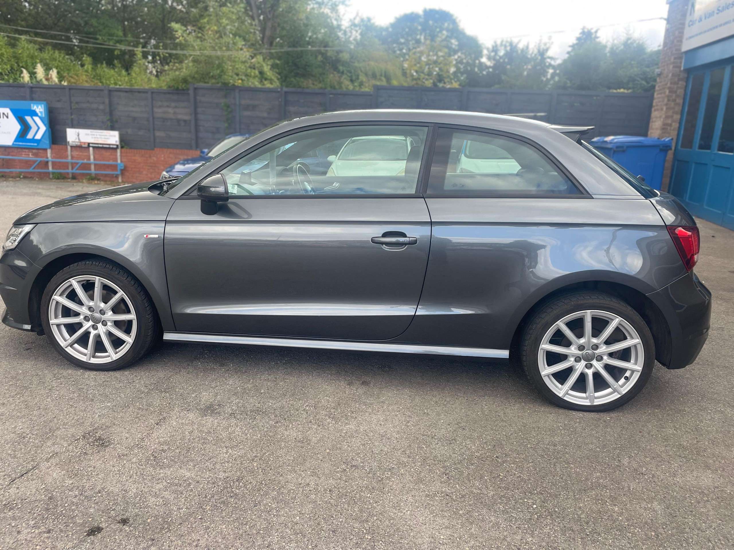 2018 AUDI A1 2018 AUDI A1