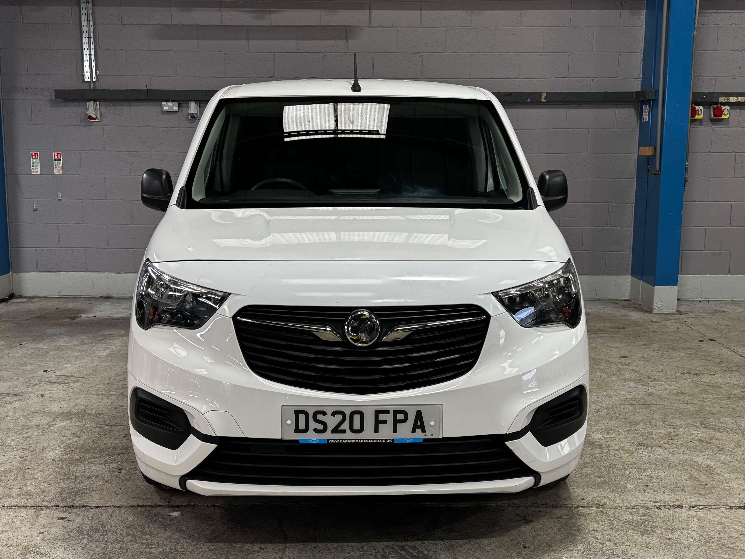 A 2020 VAUXHALL COMBO 1.6 Turbo D 2300 Sportive Panel Van 4dr Diesel Manual L1 H1 Euro 6 (s/s) (100 ps) A 2020 VAUXHALL COMBO 1.6 Turbo D 2300 Sportive Panel Van 4dr Diesel Manual L1 H1 Euro 6 (s/s) (100 ps)