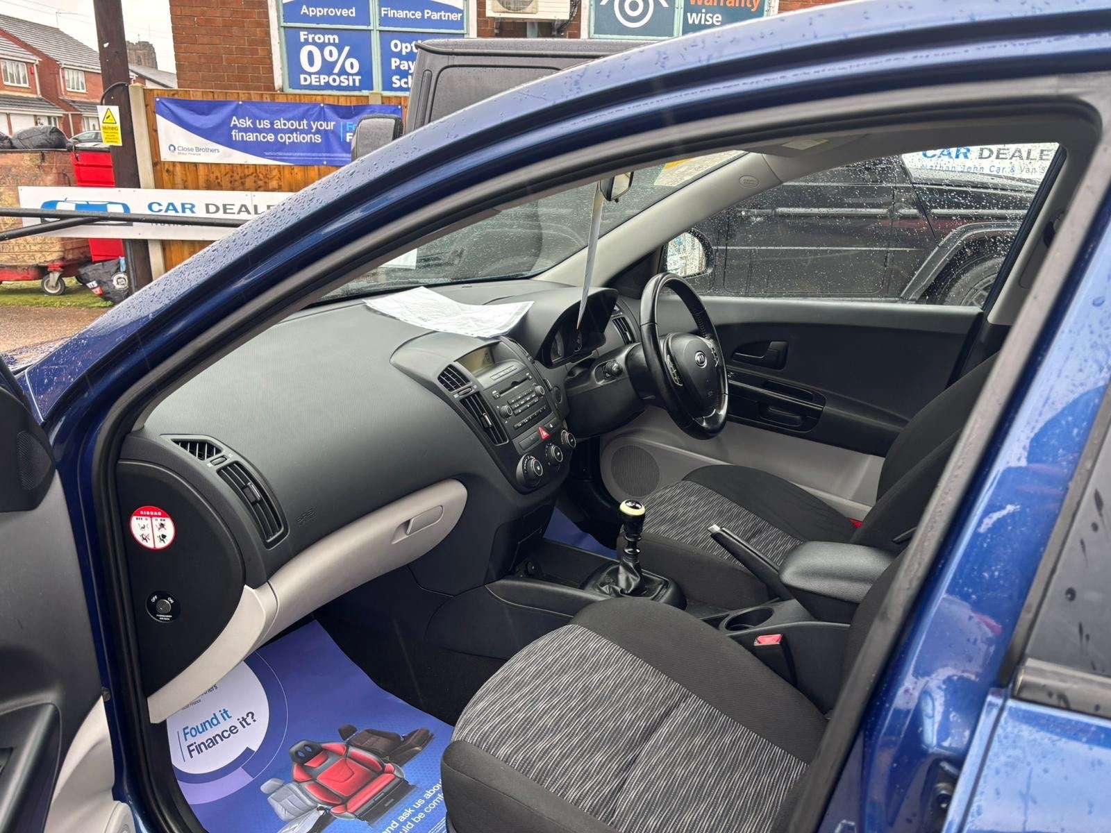 2009 KIA CEED 2009 KIA CEED