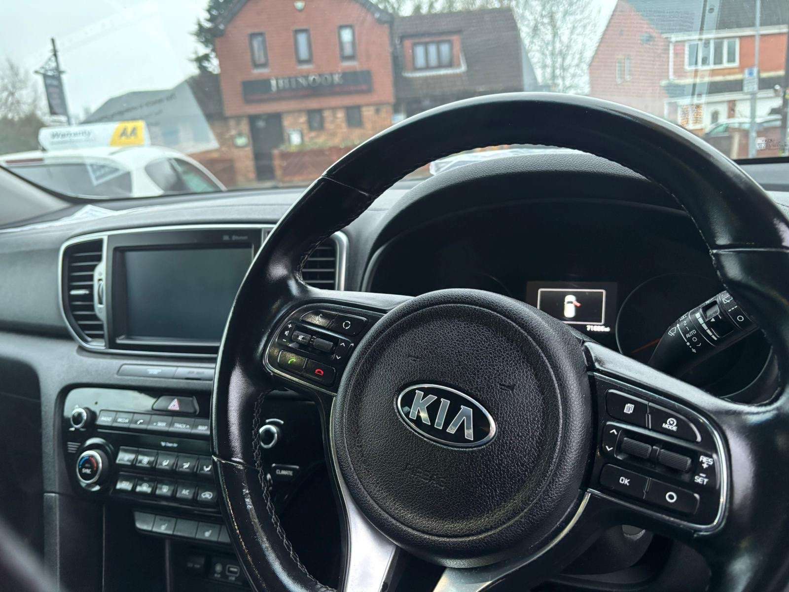 2017 KIA SPORTAGE 2017 KIA SPORTAGE