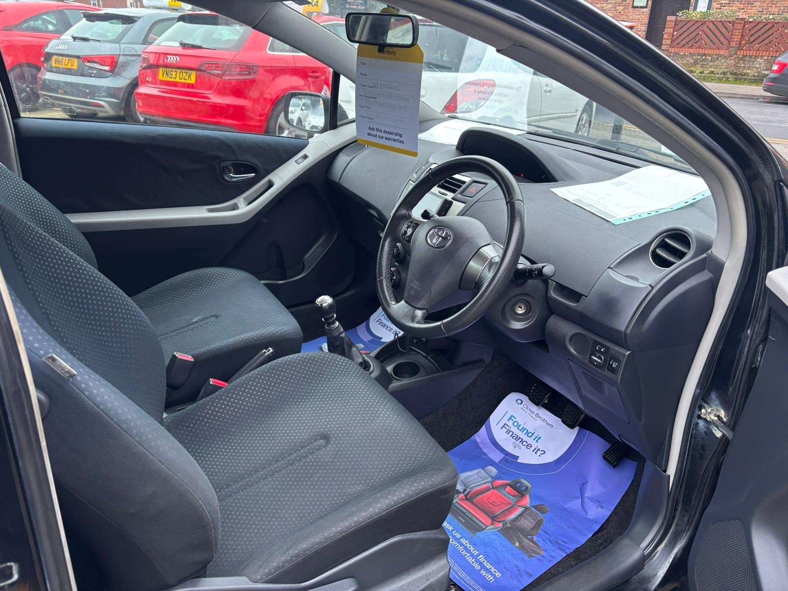 2009 TOYOTA YARIS 2009 TOYOTA YARIS