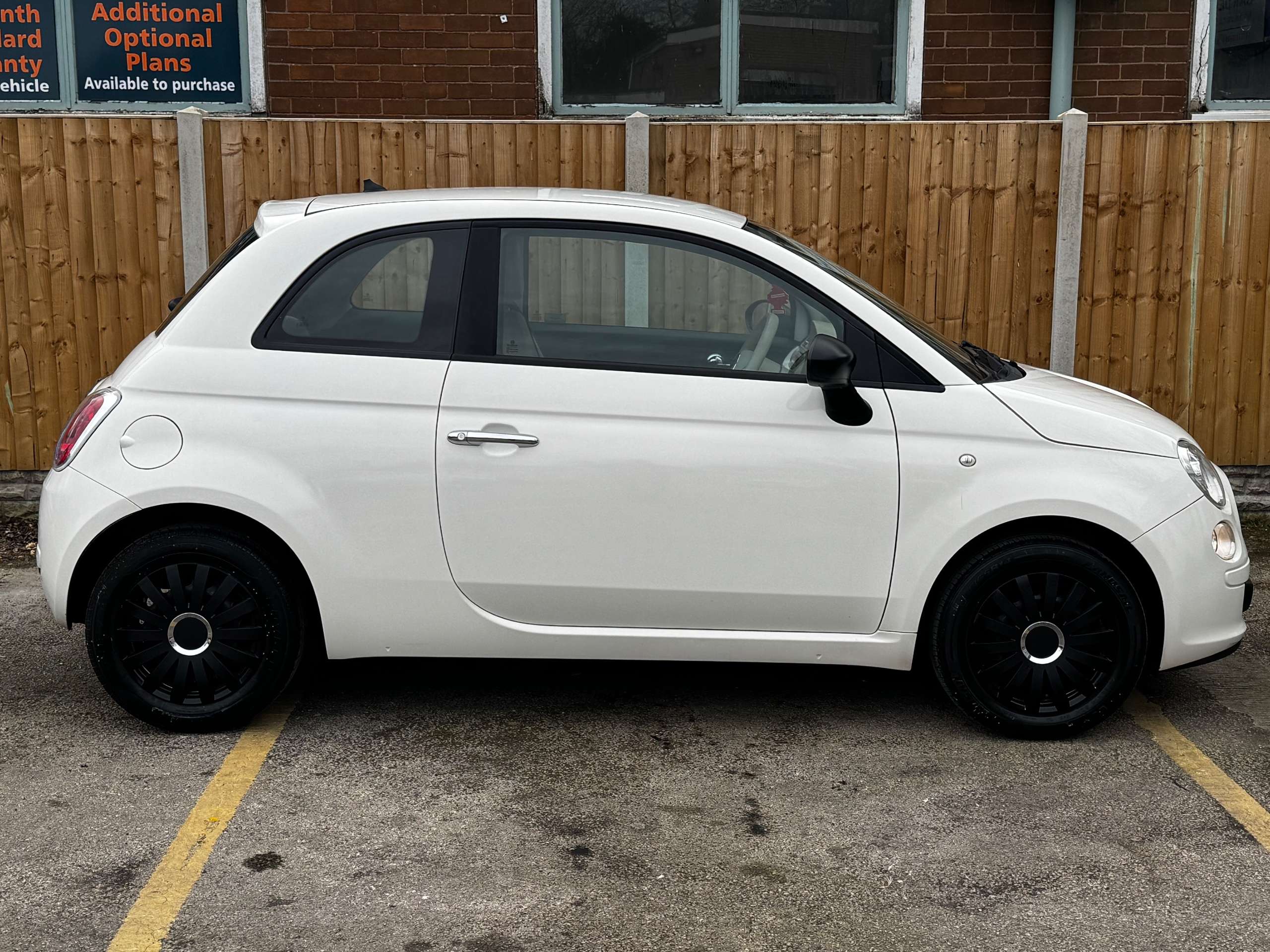 2014 FIAT 500 2014 FIAT 500