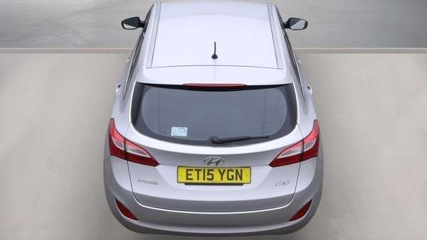 2015 HYUNDAI I30 2015 HYUNDAI I30
