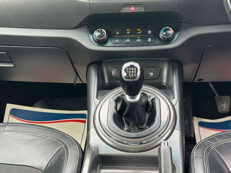 2012 KIA SPORTAGE 2012 KIA SPORTAGE