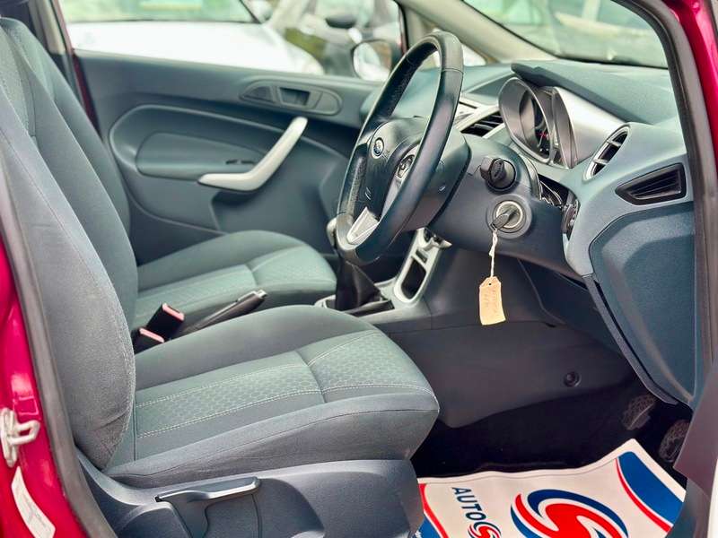 2010 FORD FIESTA 2010 FORD FIESTA