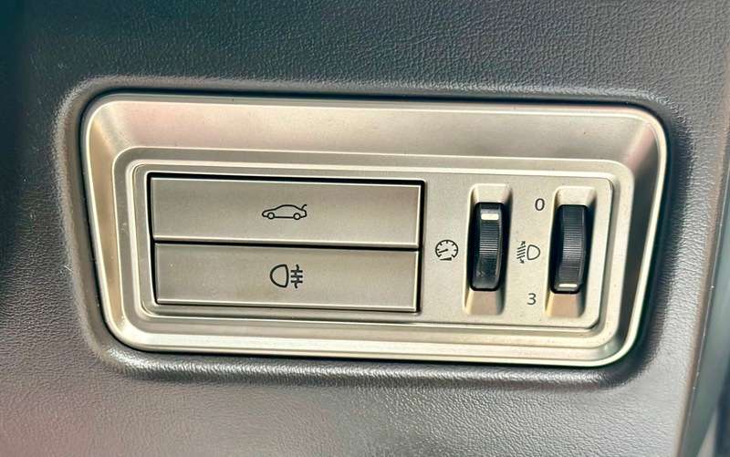 2010 JAGUAR XF 2010 JAGUAR XF