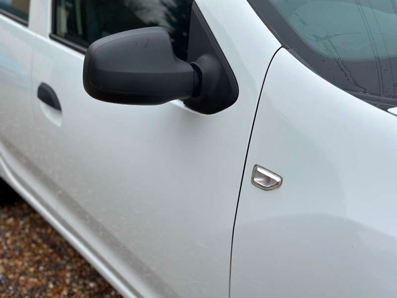 2015 DACIA SANDERO 2015 DACIA SANDERO