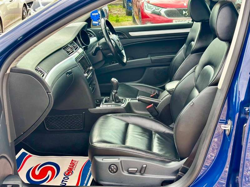2011 SKODA SUPERB 2011 SKODA SUPERB