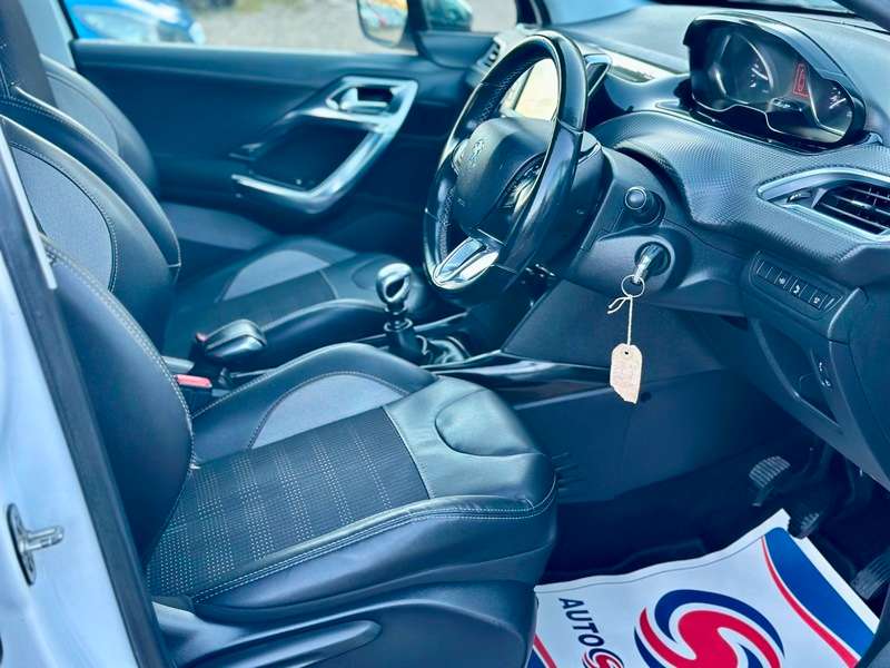 2016 PEUGEOT 2008 2016 PEUGEOT 2008