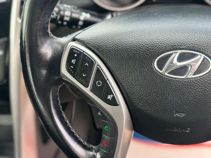2015 HYUNDAI I30 2015 HYUNDAI I30