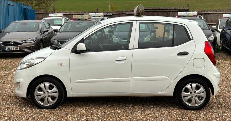 2012 HYUNDAI I10 2012 HYUNDAI I10