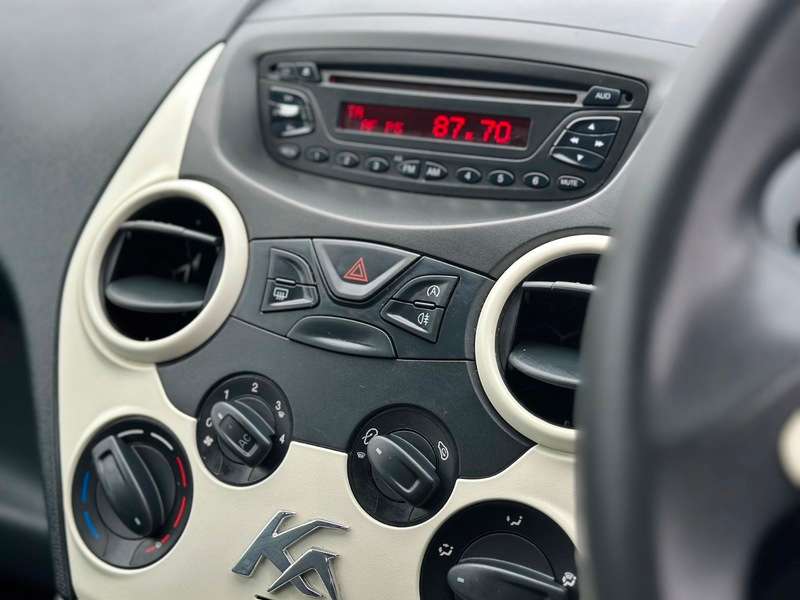 2012 FORD KA 2012 FORD KA