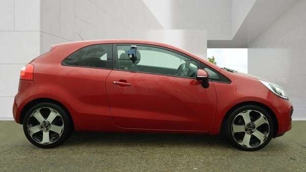2014 KIA RIO 2014 KIA RIO