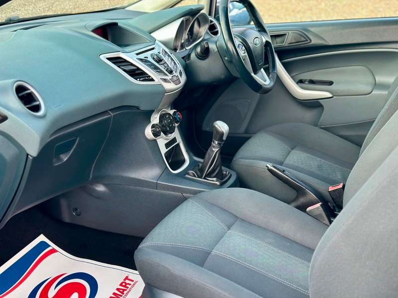 2010 FORD FIESTA 2010 FORD FIESTA