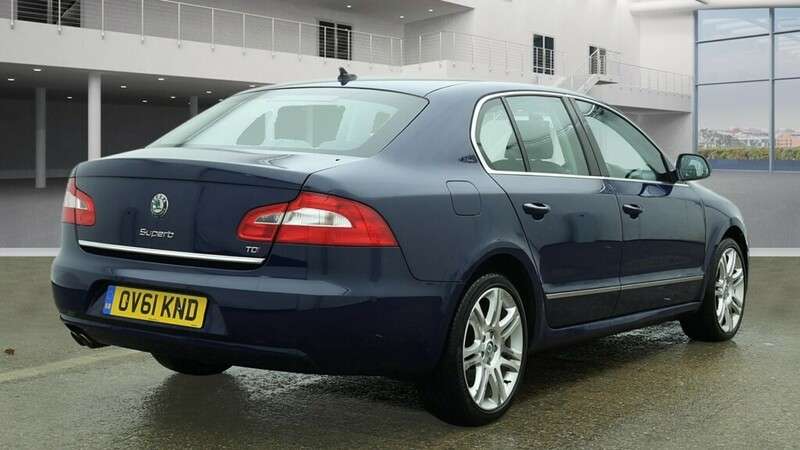 2011 SKODA SUPERB 2011 SKODA SUPERB