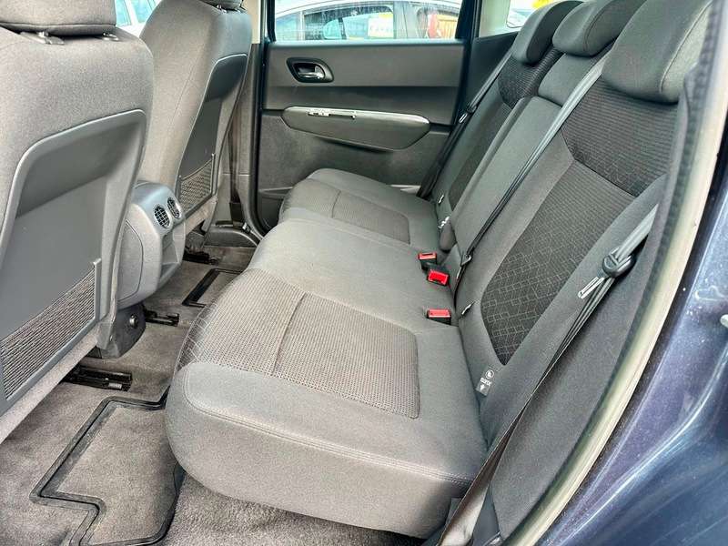 2015 PEUGEOT 3008 2015 PEUGEOT 3008