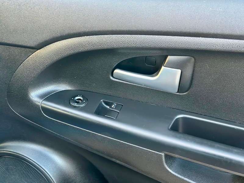 2010 KIA VENGA 2010 KIA VENGA