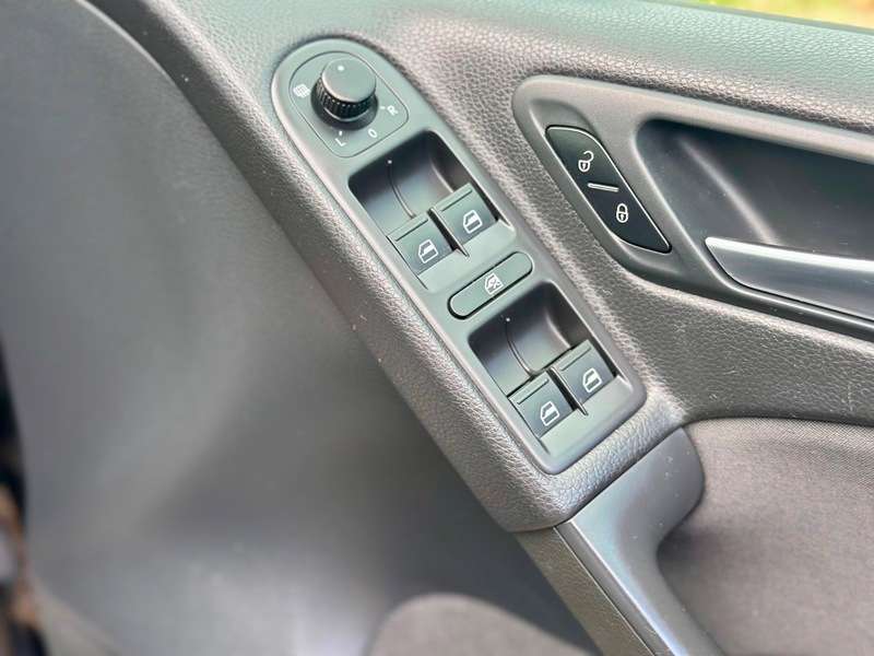 2012 VOLKSWAGEN GOLF 2012 VOLKSWAGEN GOLF