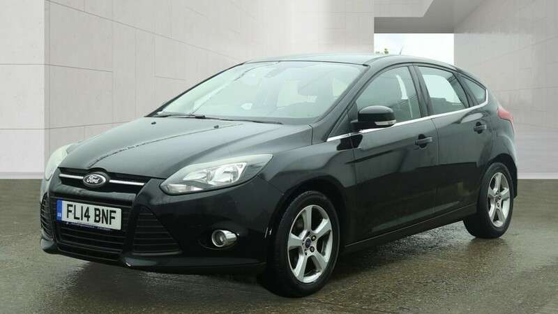 A 2014 FORD FOCUS ZETEC NAVIGATOR TDCI A 2014 FORD FOCUS ZETEC NAVIGATOR TDCI