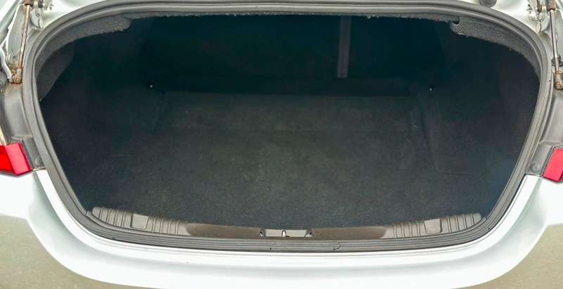 2010 JAGUAR XF 2010 JAGUAR XF