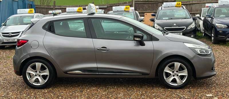 2015 RENAULT CLIO 2015 RENAULT CLIO