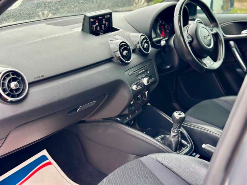 2014 AUDI A1 2014 AUDI A1