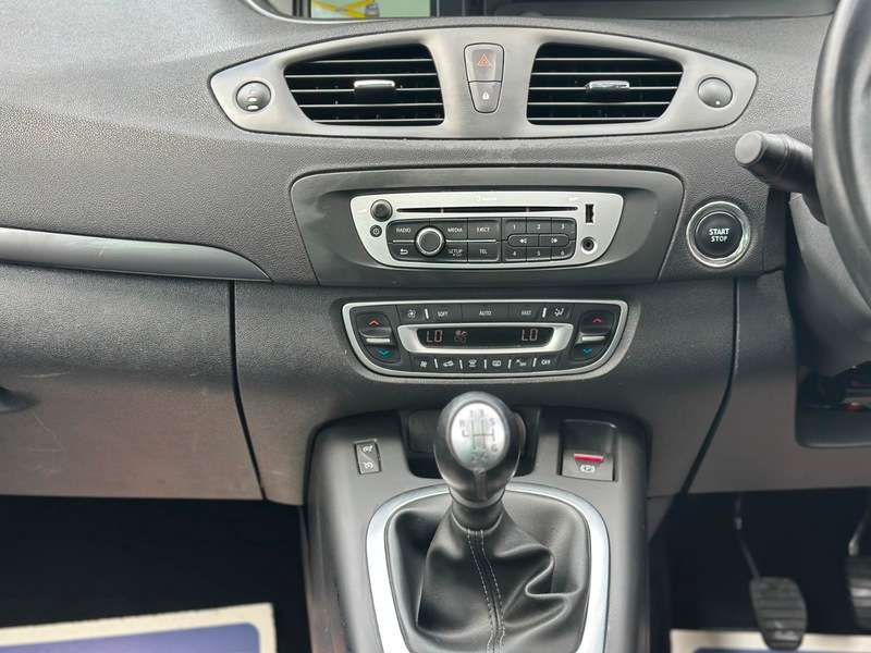 2015 RENAULT SCENIC 2015 RENAULT SCENIC
