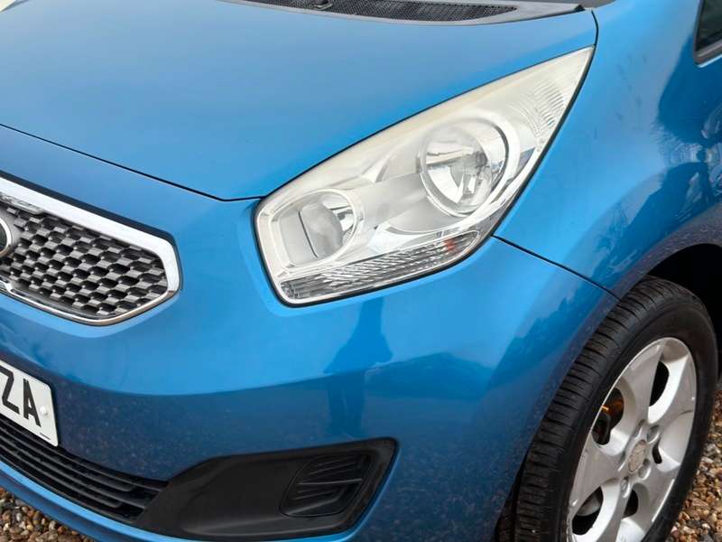 2010 KIA VENGA 2010 KIA VENGA