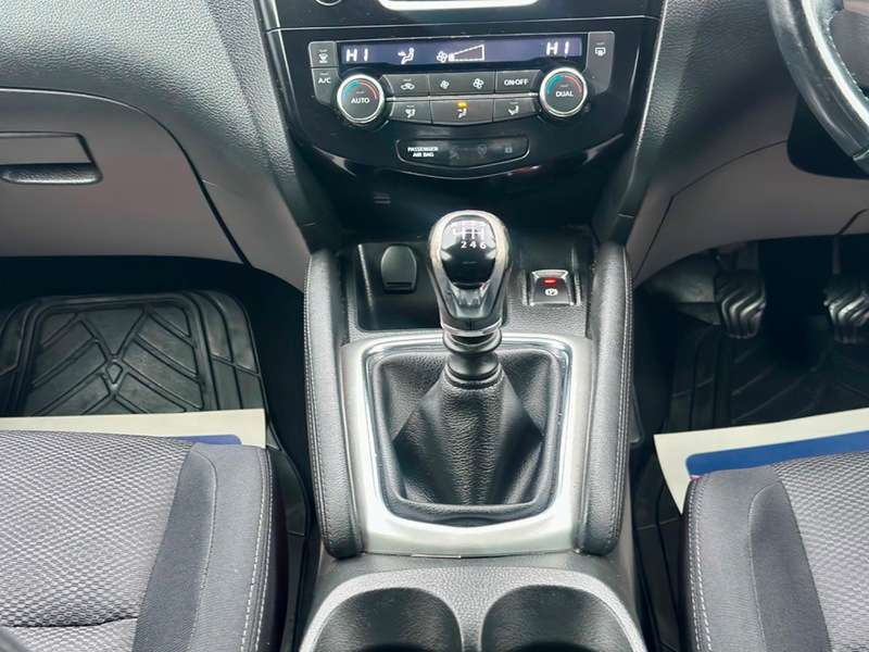 2015 NISSAN QASHQAI 2015 NISSAN QASHQAI