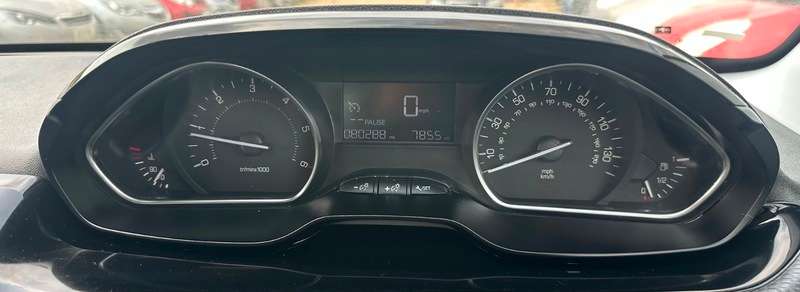 2015 PEUGEOT 208 2015 PEUGEOT 208