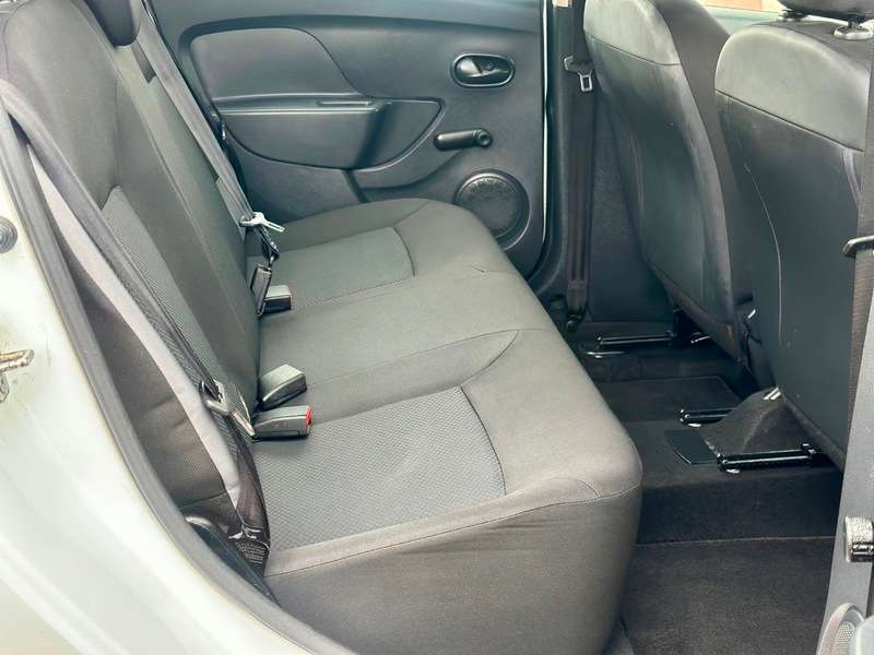 2015 DACIA SANDERO 2015 DACIA SANDERO