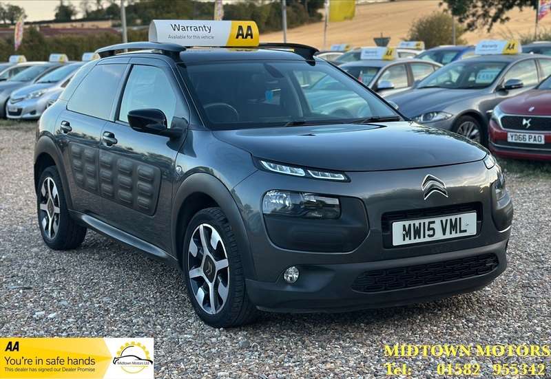 A 2015 CITROEN C4 CACTUS BLUEHDI FLAIR A 2015 CITROEN C4 CACTUS BLUEHDI FLAIR