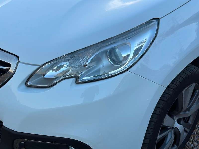 2013 PEUGEOT 2008 2013 PEUGEOT 2008